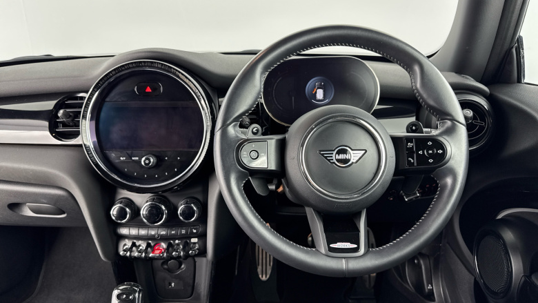 MINI Hatchback 2.0 Cooper S Sport 3dr Auto [Nav Pack] Petrol Hatchback